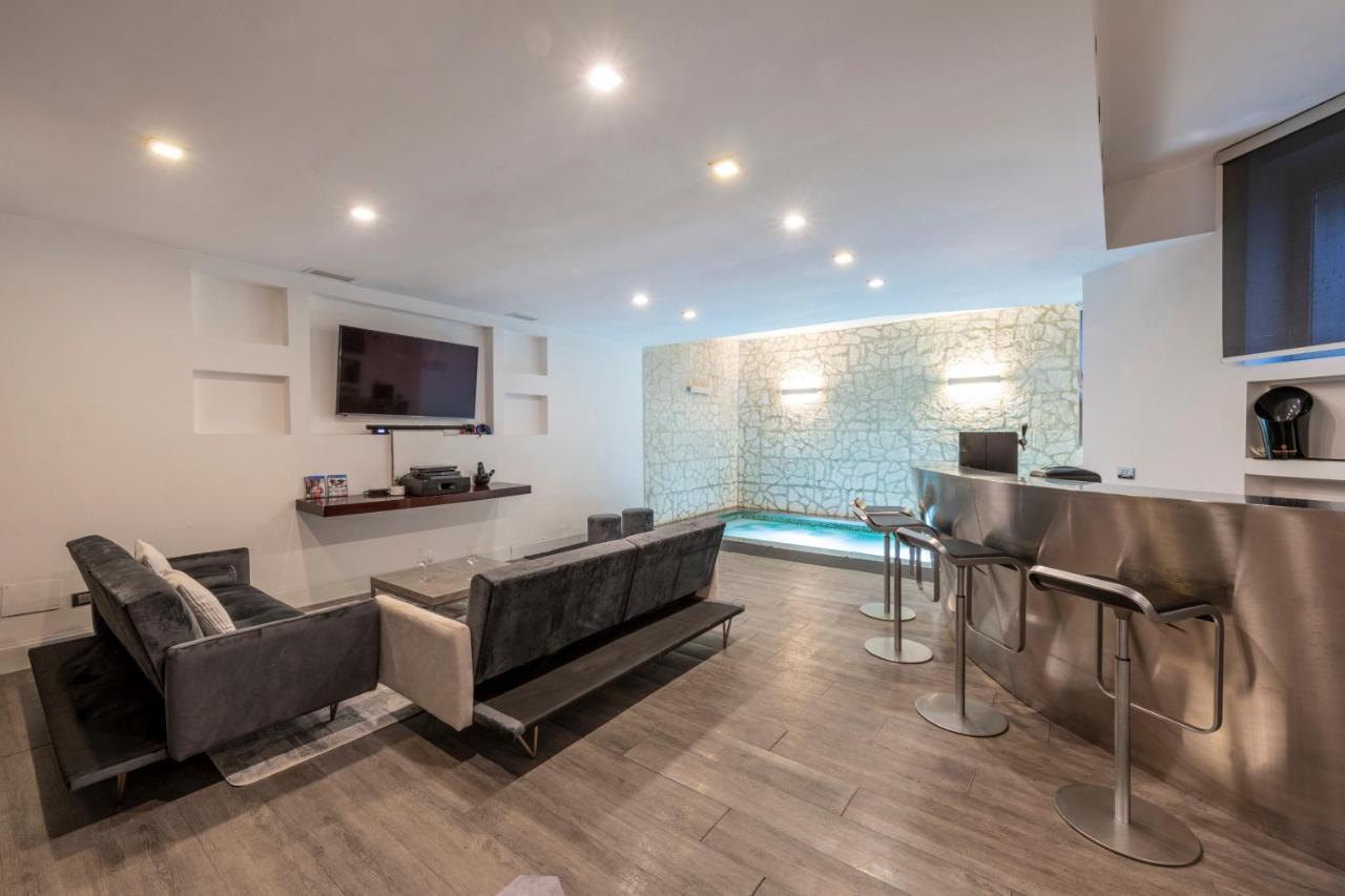 Design Apartment With Private Pool Exclusive Use - Stelvio 21 ميلان المظهر الخارجي الصورة